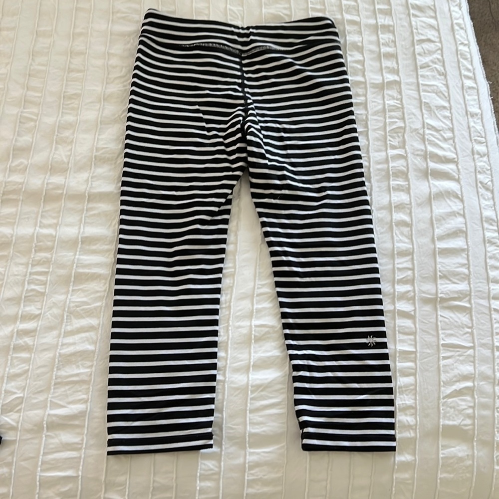 ATHLETA GIRL CROPPED LEGGINGS